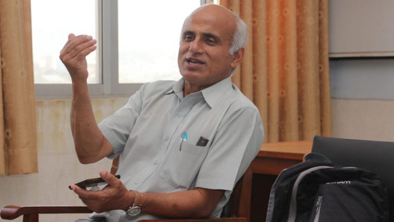 शरीर शिथिल, अडान यथावत्